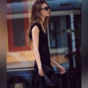 Banana republic midi small fitted sheath dress slinky chic boho cap sleeve